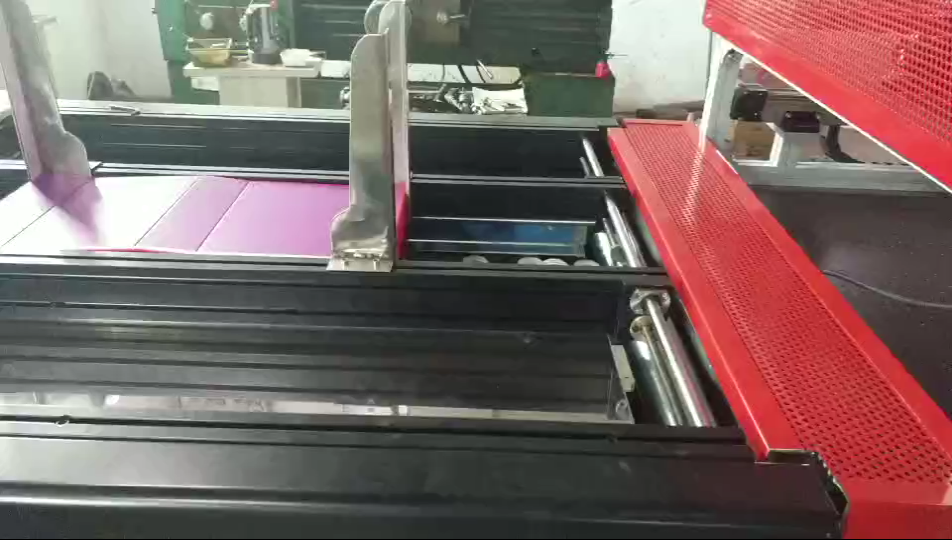文山全自动小折叠盒组装机